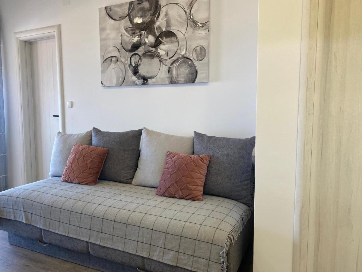 Apartmani Vera Примоштен Екстер'єр фото