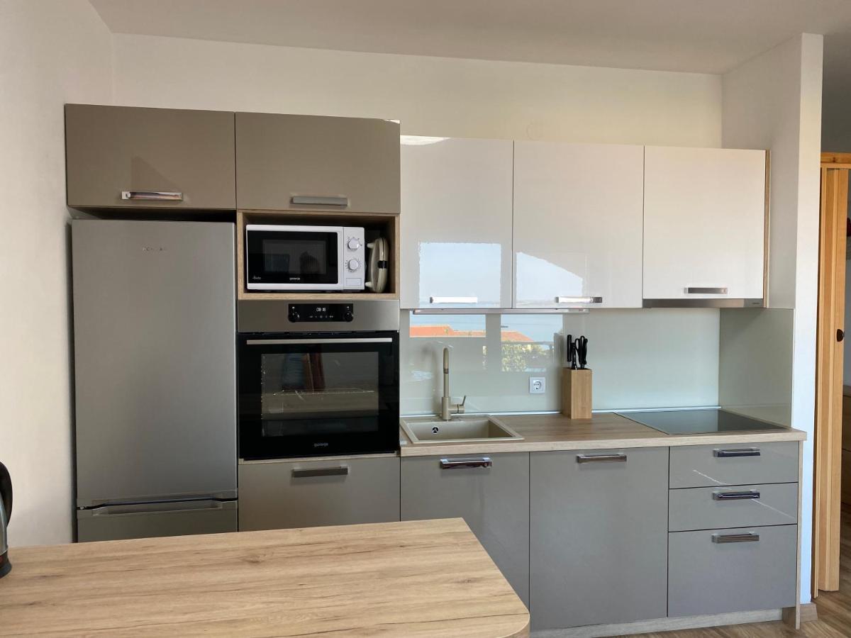 Apartmani Vera Примоштен Екстер'єр фото